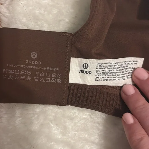 Lululemon In Alignment Bra - Picture 6 of 8